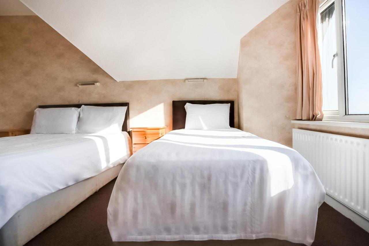 Oyo Grosvenor House Hotel Скегнес Екстериор снимка